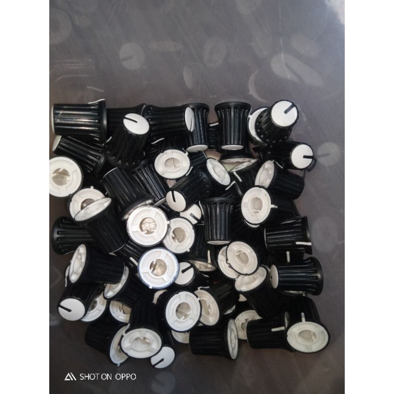 KNOP POTENSIO MIXER KENOP POTENSIO HITAM PUTIH