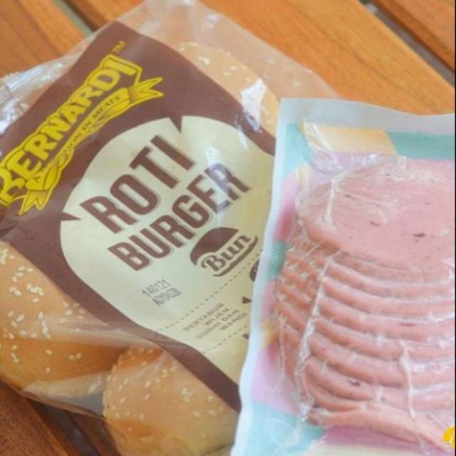 

ROTI BURGER BUN MERK BERNADI