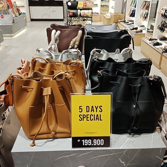 Tas Urban n Co SALE 225k