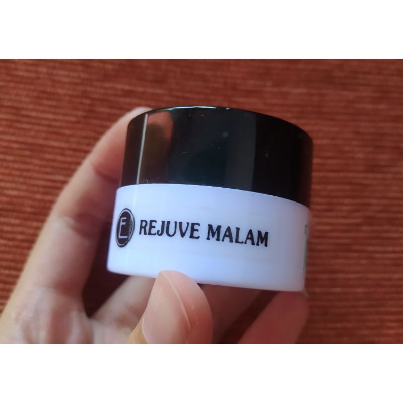 PRELOVED Ella Skincare Cream Rejuve Malam (PA02)