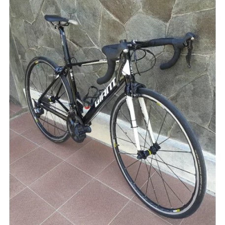 harga giant defy