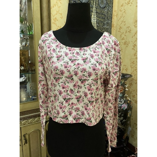 Preloved Blouse Crop Top Lengan Panjang Hnm H&M