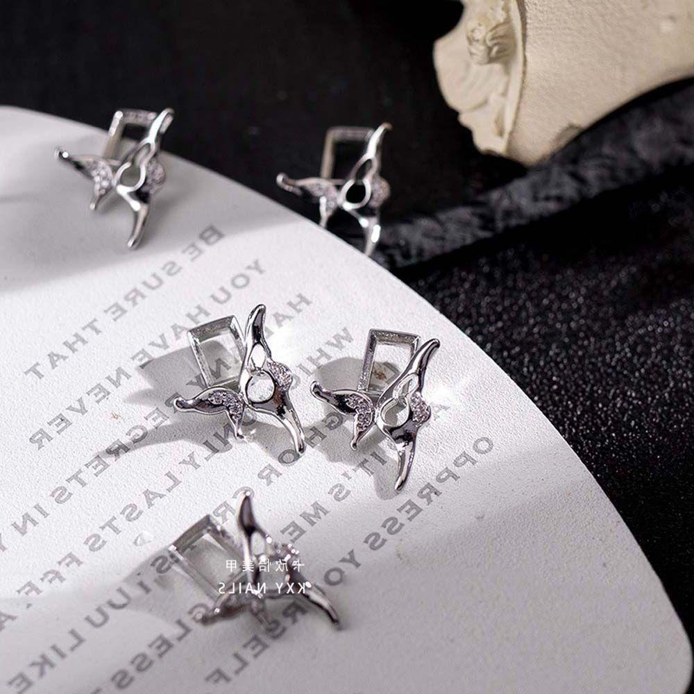 AUGUSTINA Agustina Asimetris Kupu-Kupu Bingkai Pesona Fashion Tips Kuku Ornamen Manikur Aksesoris Kuku Permata Perhiasan Halus Nail Charms