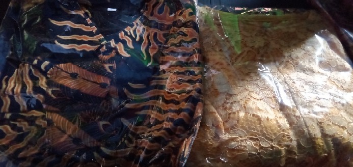 Maura Couple - Sania Ruffle Batik Couple Ori Ndoro Jowi Dnt Garansi Termurah Shopee - Kebaya  Bs059