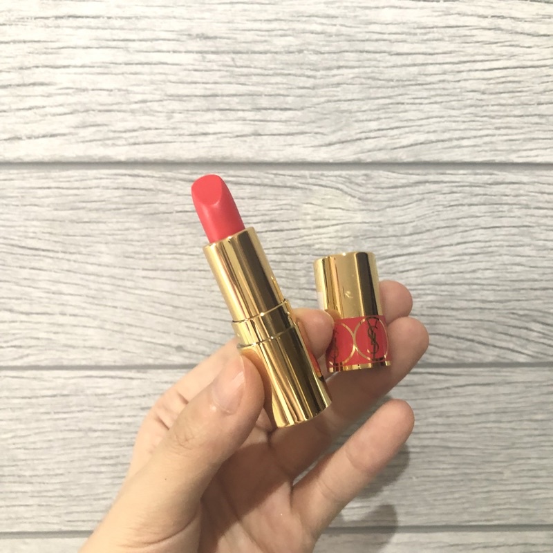 MINI TRAVEL SIZE YSL VOLUPTE SHINE LIPSTICK SHADE 62T200