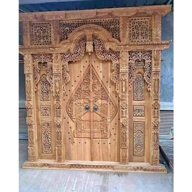 Gebyok 2,5 meter pintu Gunungan wayang motif premium