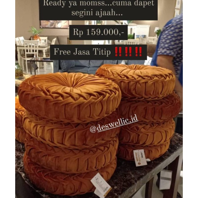 Bantal Sofa Summer Retreat Bulat/Bantal Informa