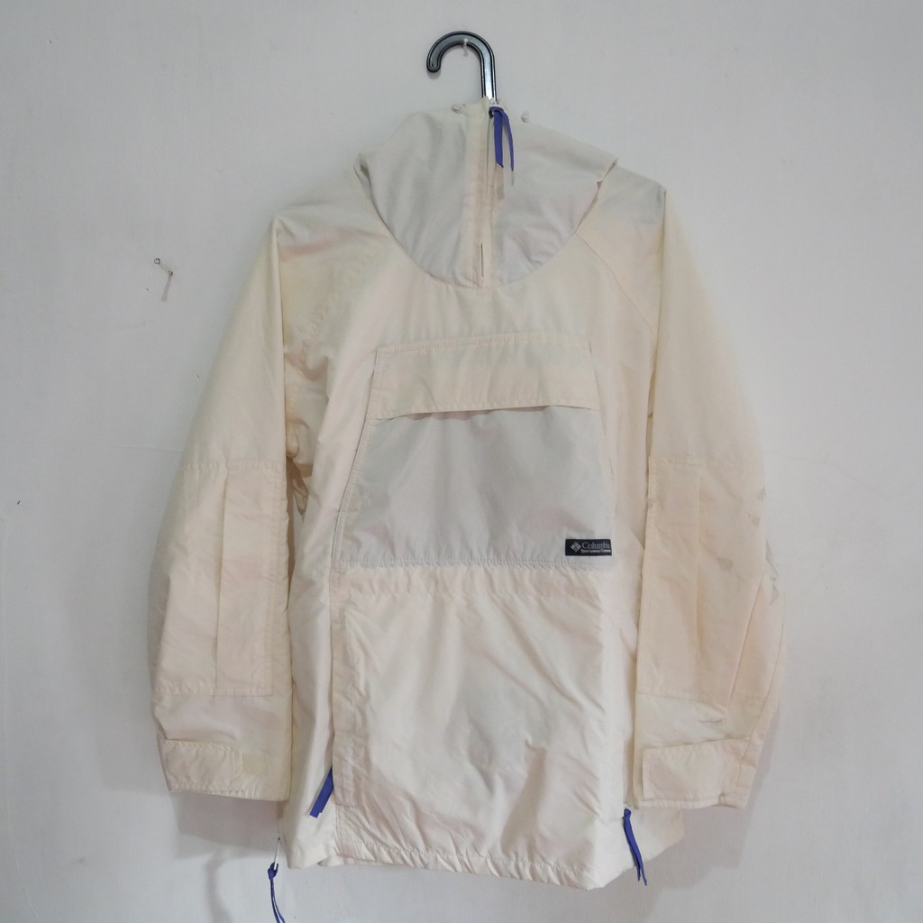 JAKET ANORAK COLUMBIA
