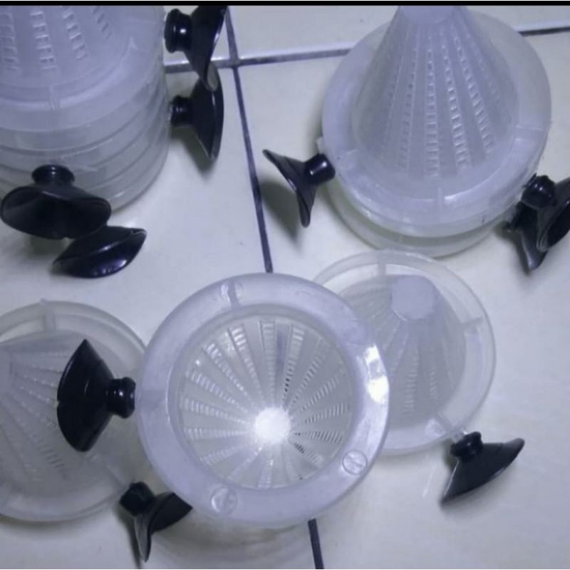 Corong Cacing Beku Sutra/Tempat Makan Cacing Sutra