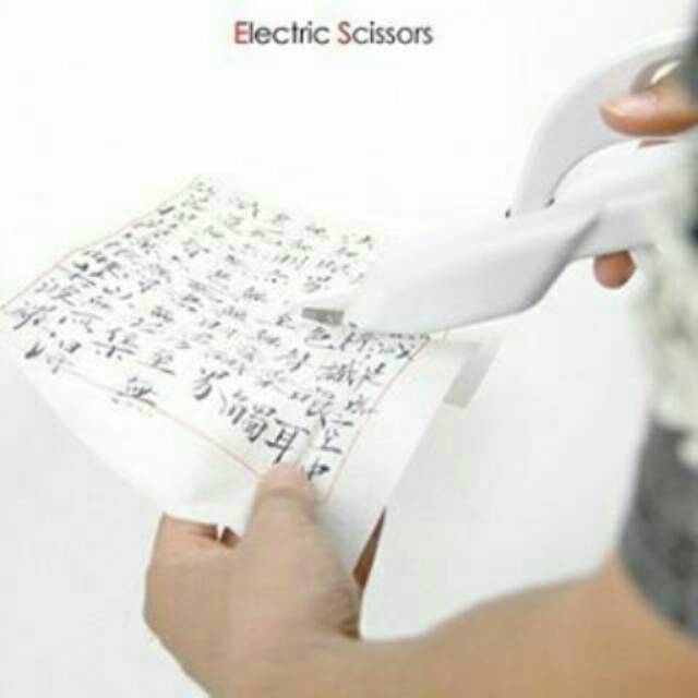 

Gunting elektrik Electric scissor gunting kain baju otomatis permudah fashion designer