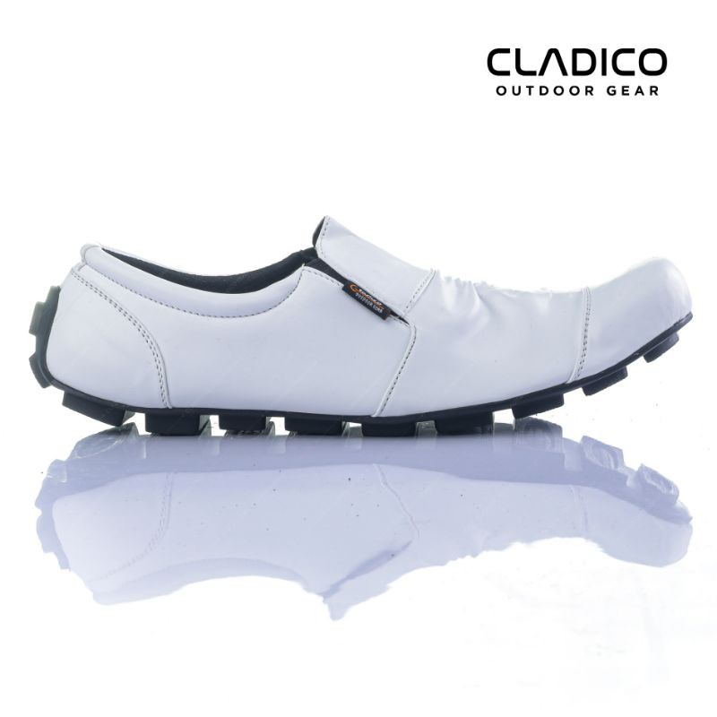 Cladico Wins Sepatu Pantofel Casual Pria Original Terlaris