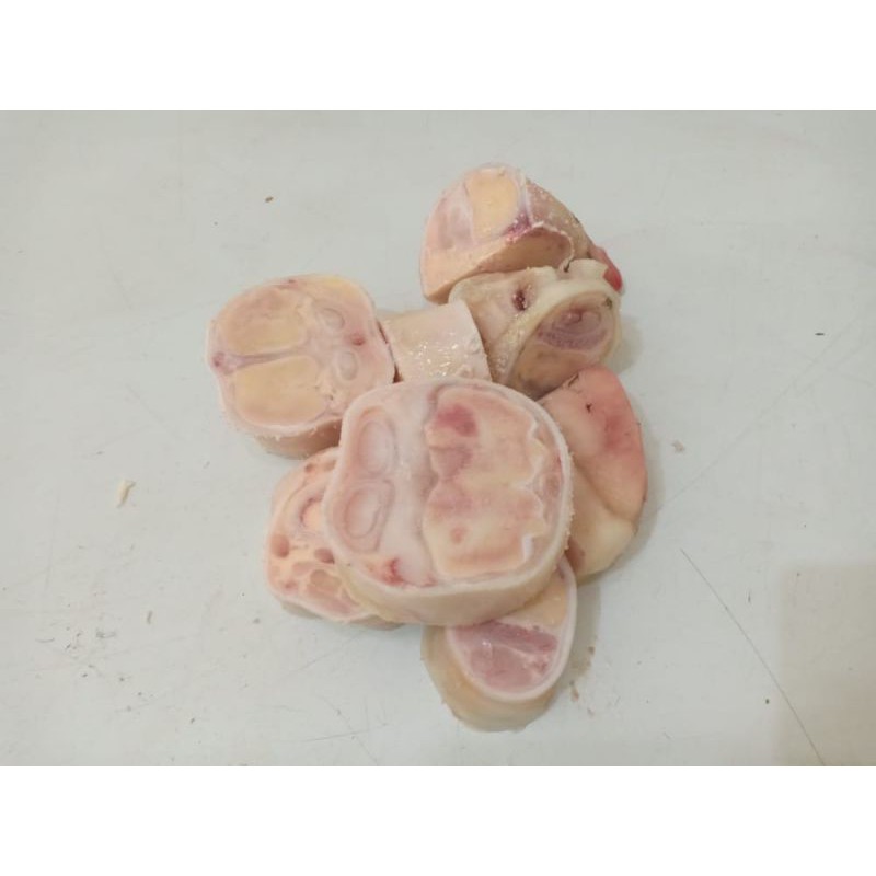

KAKI SAPI / TUNJANG