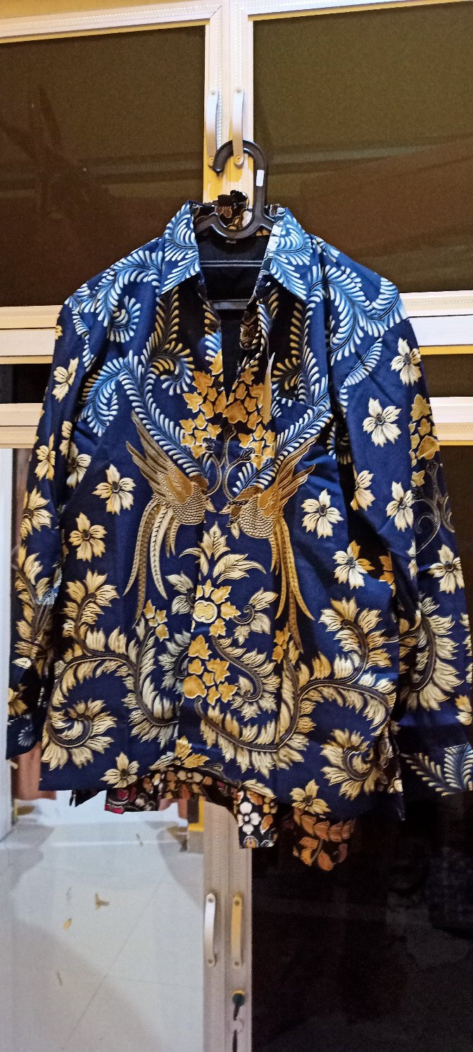 Kemeja Batik Semi Sutra Silky Premium Puring Istimewa