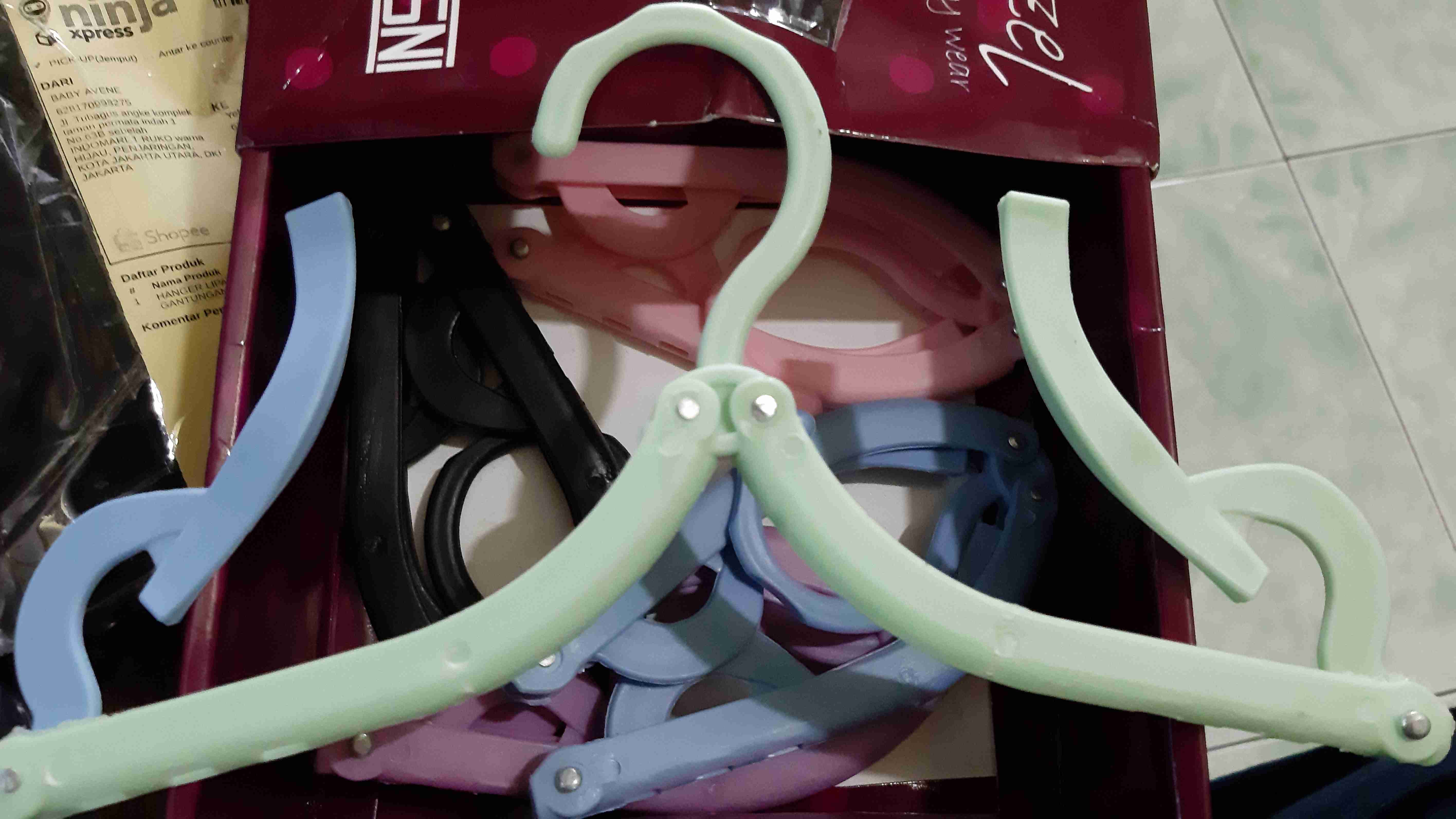 Hanger Lipat / Portable Hanger / Gantungan Lipat