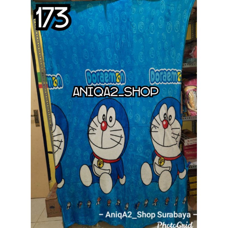 Selimut Karakter Doraemon