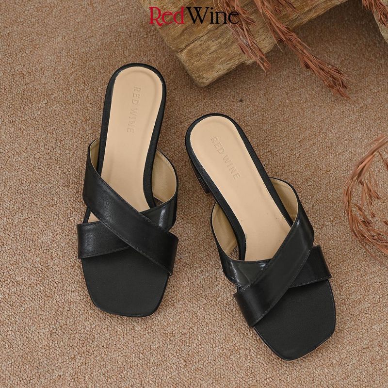 Sandal wanita hak tahu3cm Model silang SA95