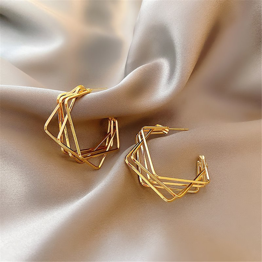 【COD Tangding】Creative Multi-layer Geometric Temperament Contracted Six-pointed Star Earrings Earrings