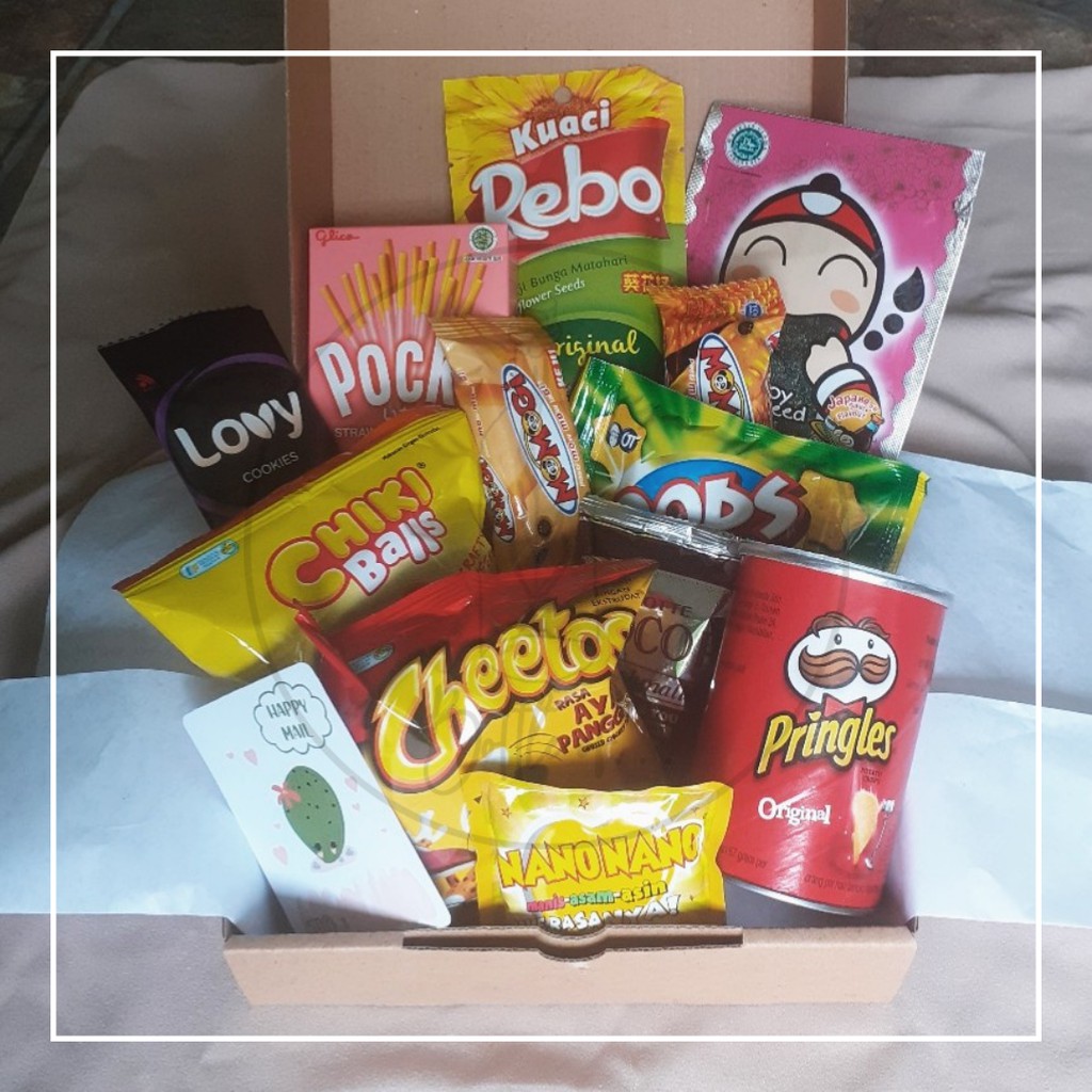 

SNACK BOX / SNACKBOX / SNACK BOX MURAH/ SNACK BOX PAKET HEMAT / HADIAH HAMPERS WISUDA ULANG TAHUN