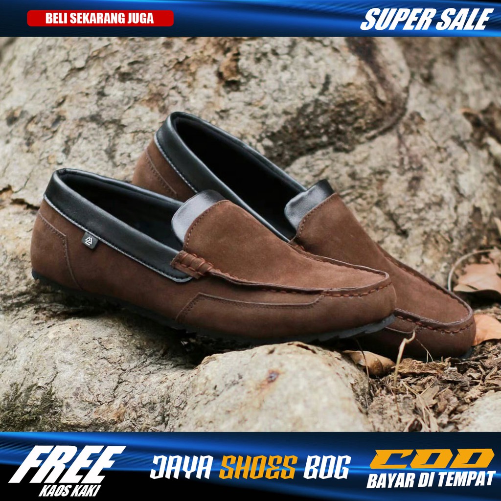 sepatu casual pria slip on pria original tanpa tali slop cowok murah terbaru selop keren main gaya