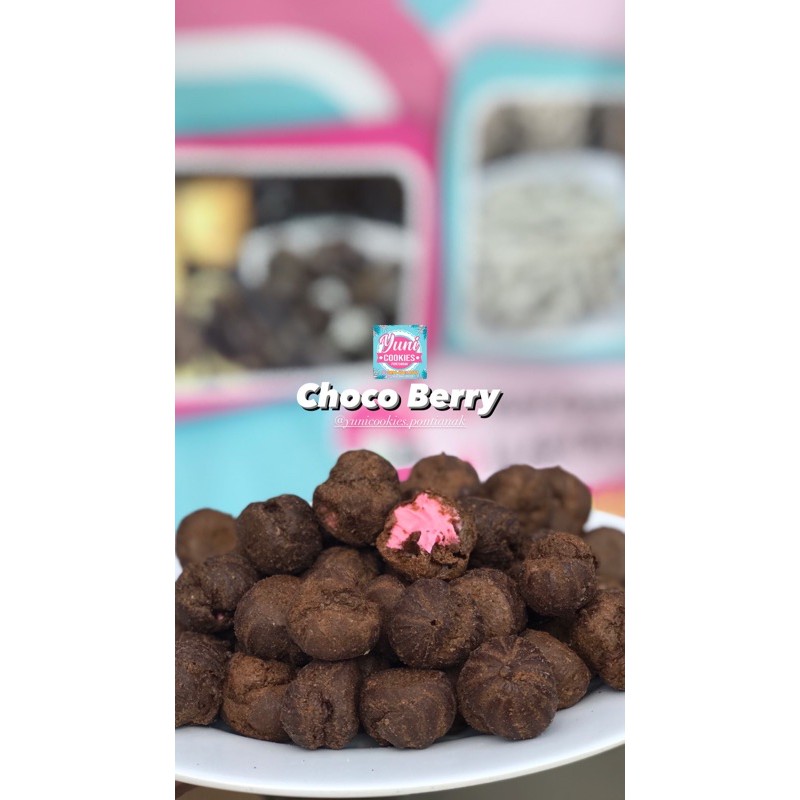 

Soes Chocoberry 250gr / @yunicookies.pontianak
