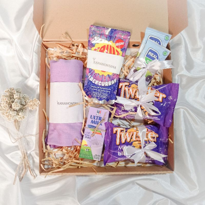 

GIFT BOX /HAMPERS UNIK- Kado Ulang Tahun, Wedding, Wisuda by Kanamontana
