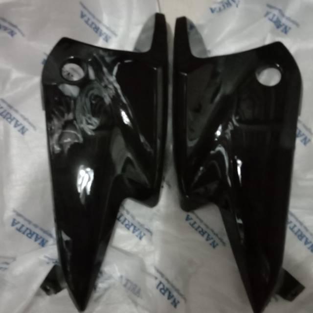 Cover Kuping Lampu Honda Mega Pro New Monosok