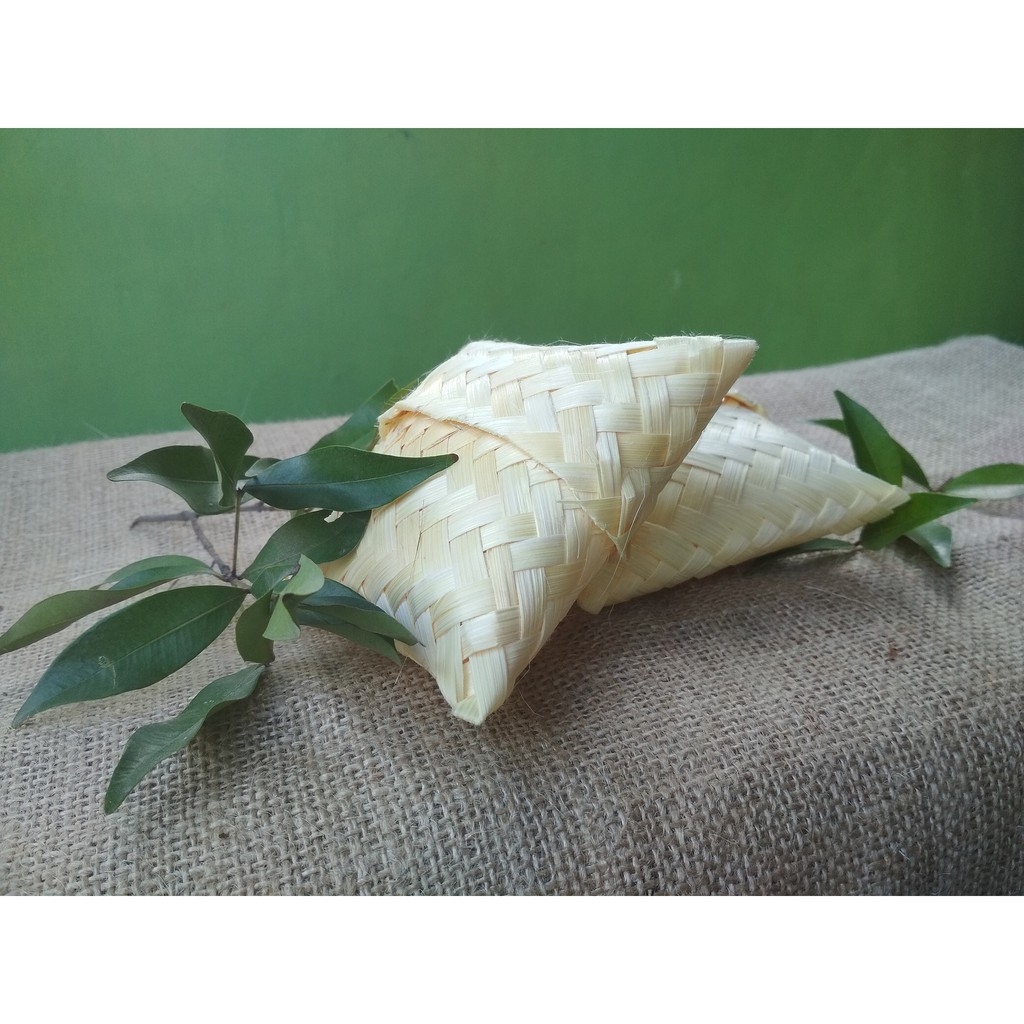 Besek Dompet Bambu Unik Tempat Soevenir