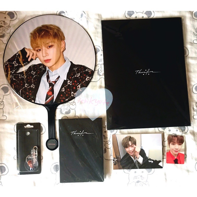 WANNA ONE “Therefore” Official Concert Goods