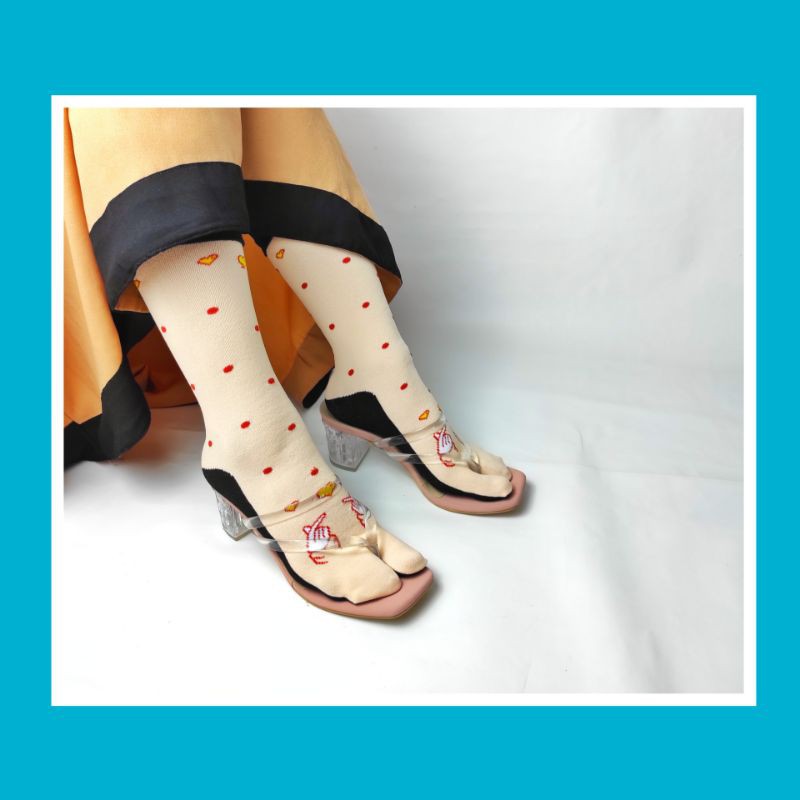 [COD] kaos kaki motif saranghae -2  jempol panjang | kaos kaki jempol muslimah motif saranghae polka | kaos kaki jempol motif polka | kaos kaki wanita jempol motif polka