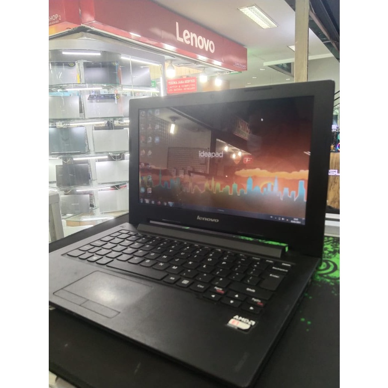 Laptop Leptop Second Seken LE AMD E1 12 inc Harga 1880000 Ram 2 HDD 320 termurah