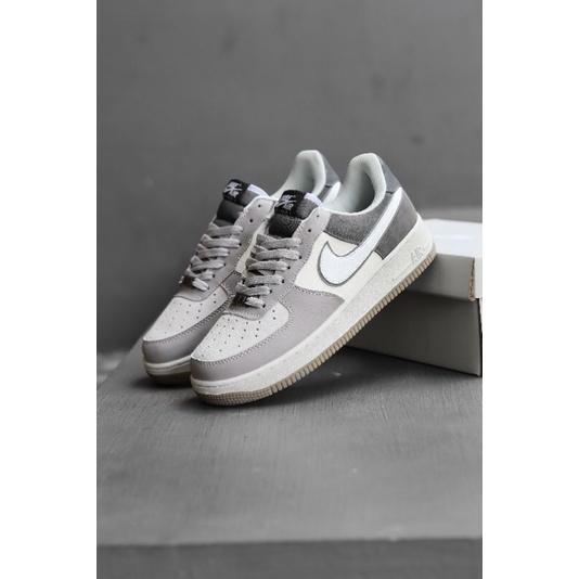 Nke air force 1 smoke grey