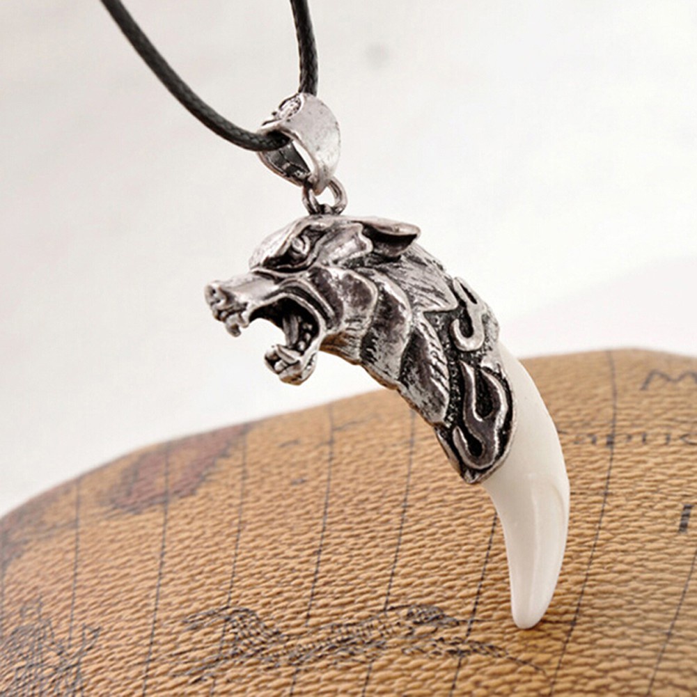 Brave Men Wolf Tooth Spike Pendant Necklaces Men Personality Male Necklace