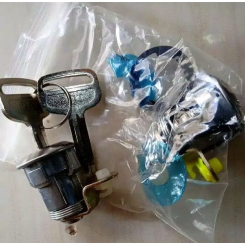 Car Door Lock / Kunci Pintu Set Gran Max Grand Max Granmax Grandmax Luxio
