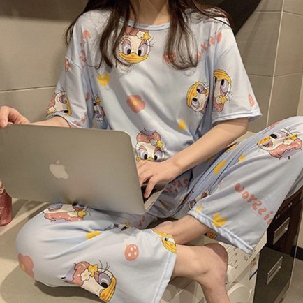 PIYAMA DEWASA WANITA KARAKTER BAHAN KATUN KAOS + CELANA PANJANG IMPORT KARTUN NEW! / BAJU TIDUR SETELAN IMPORT-Daisy Duck (Blue)