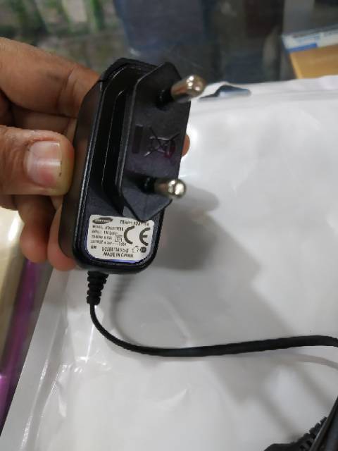 Charger Samsung Jadul Lebar D880 E1205 E1080 E1195 Original