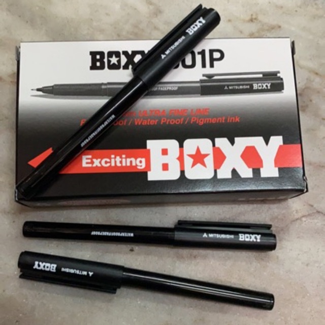 

Pulpen Gel Boxy 001 Hitam / Ballpoint / Bulpen Gel Hitam / Alat Tulis