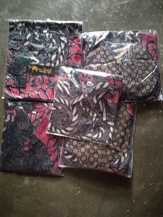 Coupel Gamis Family Batik Keluarga,sarimbit Ibu Ayah Dan Anak,baju Couple Batik Motif Puser Merah