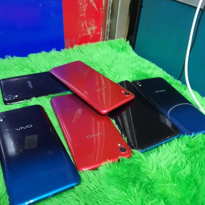 Hp Vivo Y91c 2/32GB batang mulus hp only - red - black