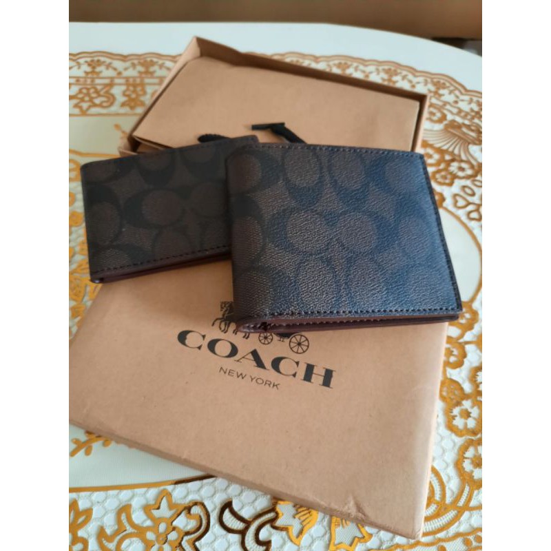 coach bifold in signature wallet