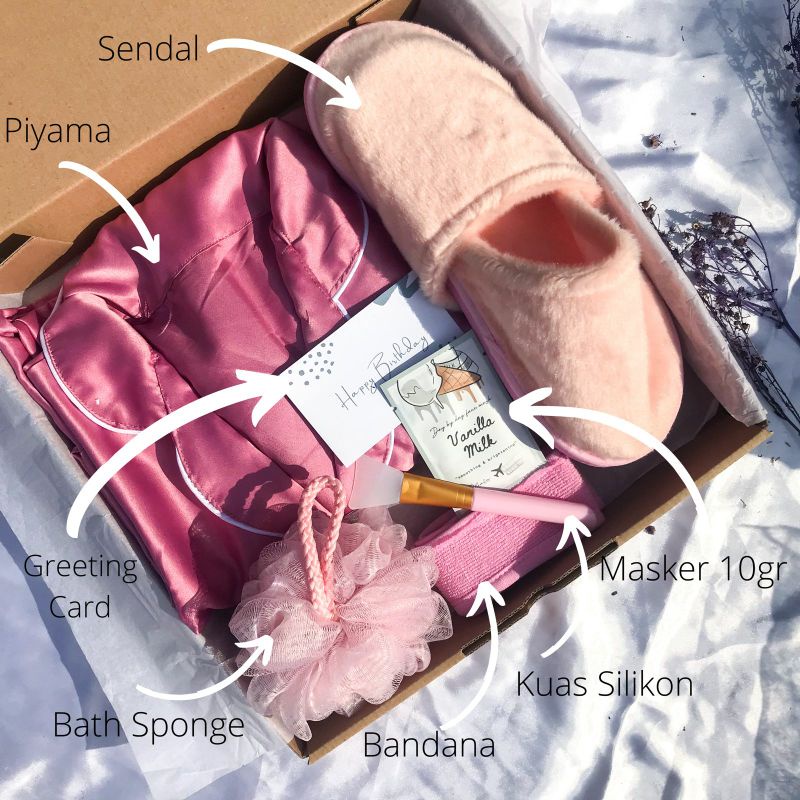 G3311 [PIYAMA1] KADO UNTUK WANITA/KADO PACAR/KADO WEDDING/KADO CEWEK/KADO ULANG TAHUN/HADIAH ULANG TAHUN CEWEK/KADO PIYAMA/GIFT BOX CEWEK/HAMPERS CEWEK/KADO PERNIKAHAN/KADO PIYAMA PACAR