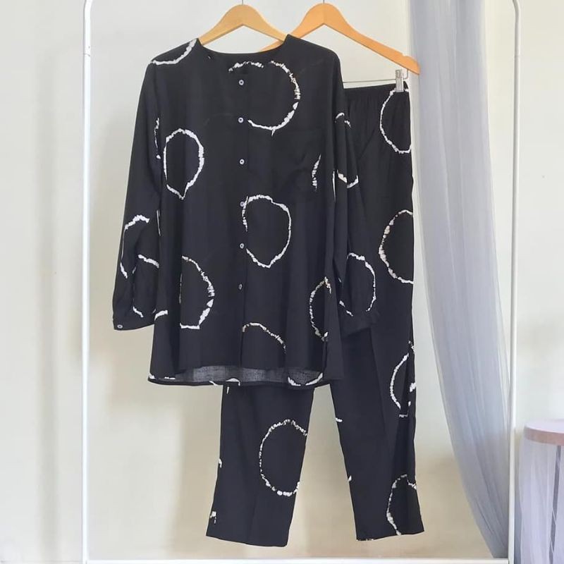 Freya long set/ piyama lengan panjang /  baju tidur / sleepwear / piyama katun rayon / one set