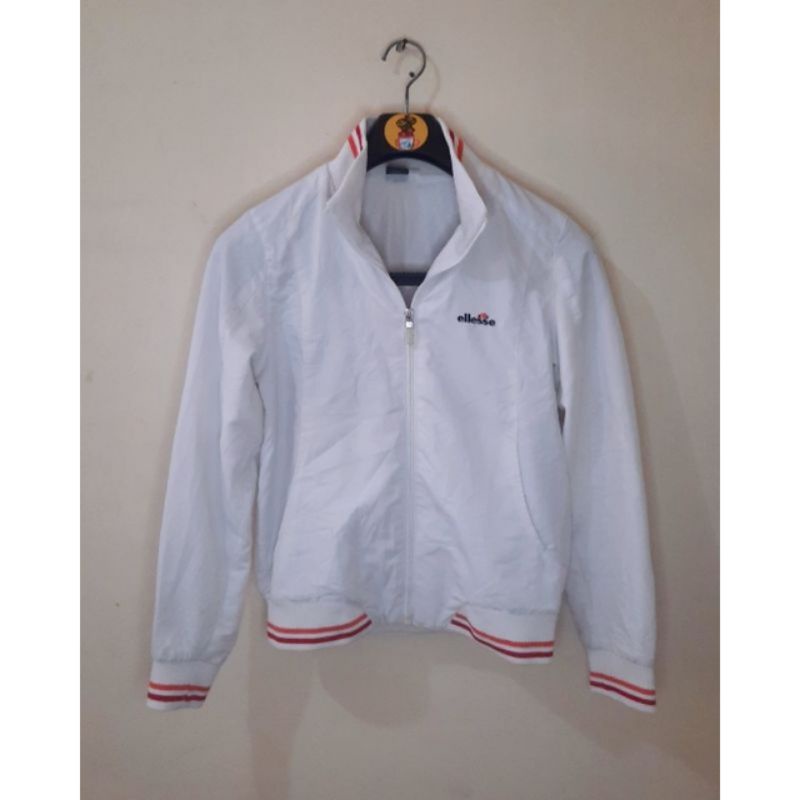 jacket vintage ellesse| windbreaker ellesse | colourblock ellesse Tracktop ELLESSE size S putih