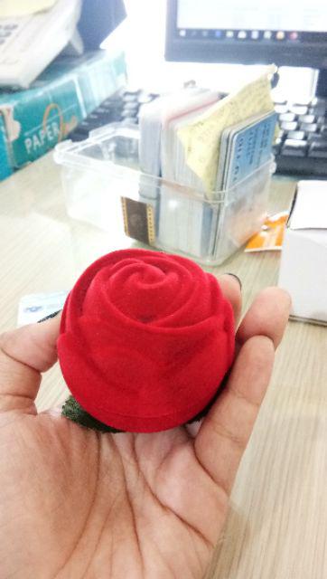 Kotak / Box Cincin Couple Bentuk Mawar