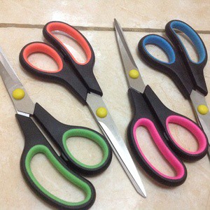 

Gunting warna warni ukuran besar kualitas premium