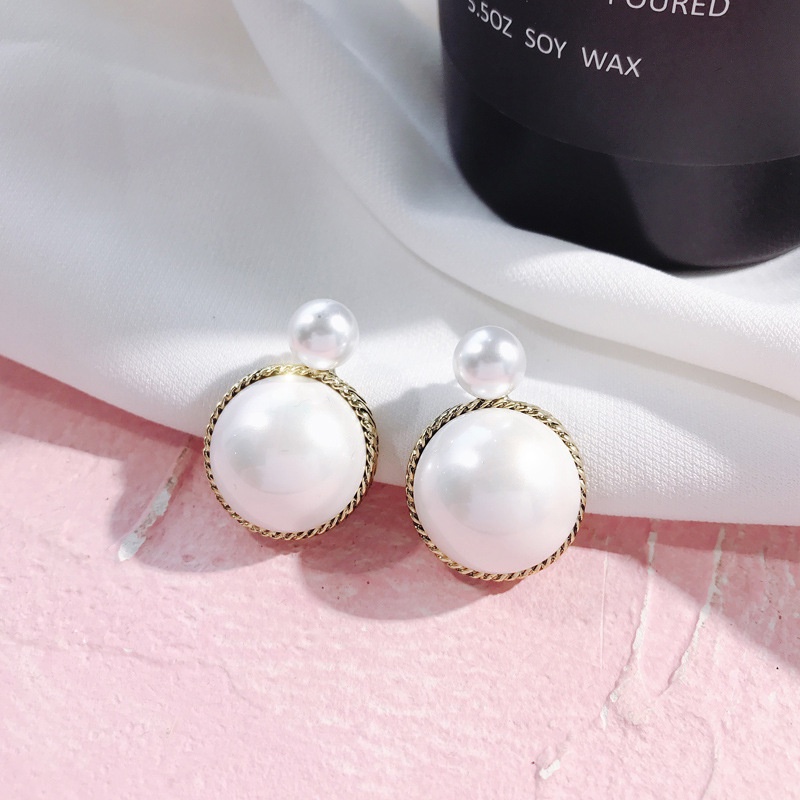 Gaya Korea Internet yang terkenal dan vintage anting-anting untuk wanita elegan besar dan kecil muti