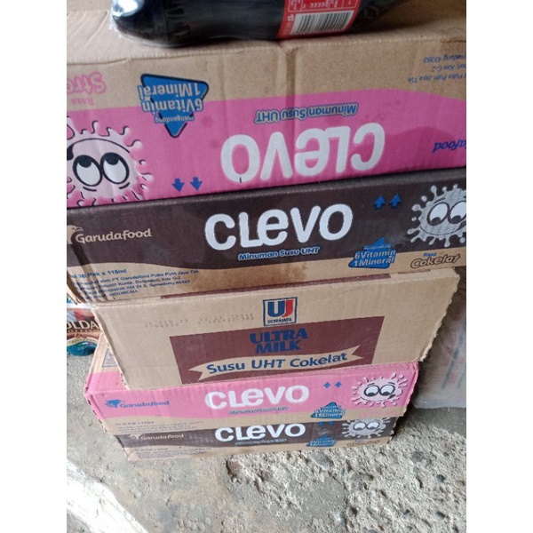 

Clevo Susu UHT Rasa Cokelat & strawberry ( 1 Karton 40 Pcs x 125ml )