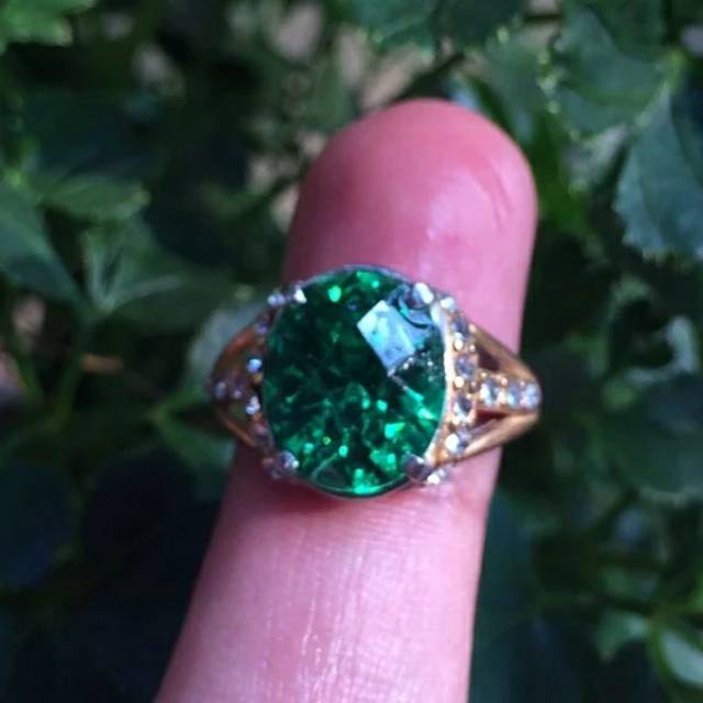 Cincin Titanium Wanita Batu Green Aquamarine Full Cutting HQ