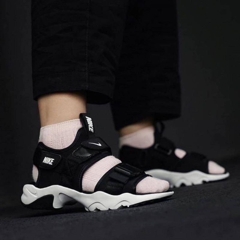 nike sepatu sandal