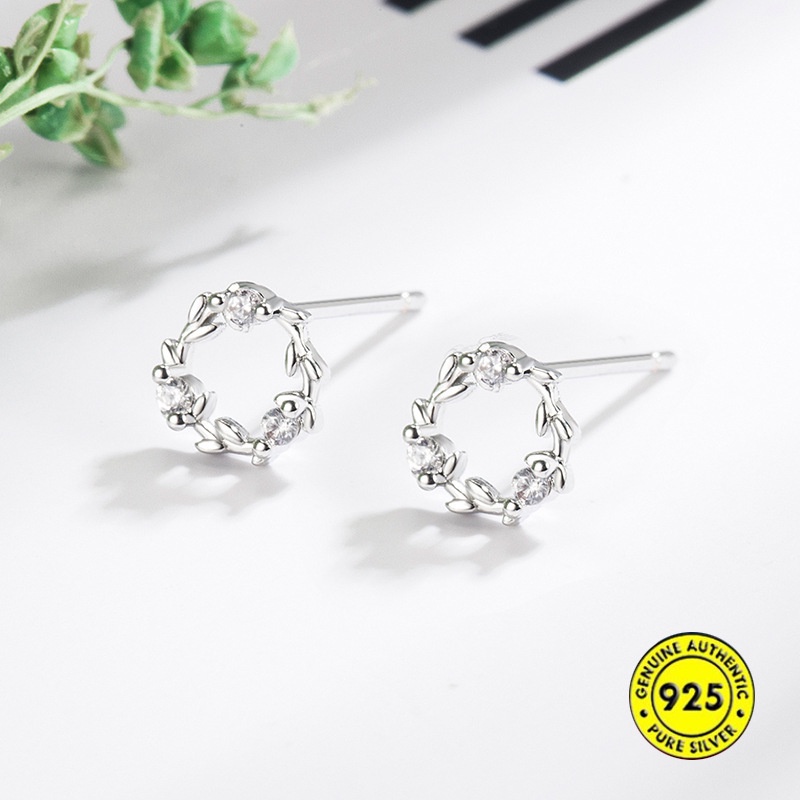 Anting Stud Desain Karangan Bunga Bahan Sterling Silver Untuk Wanita