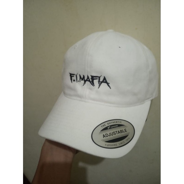 The classics yupoong // Yupoong Cap // Simple Caps